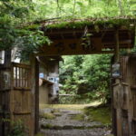 滝口寺　山門